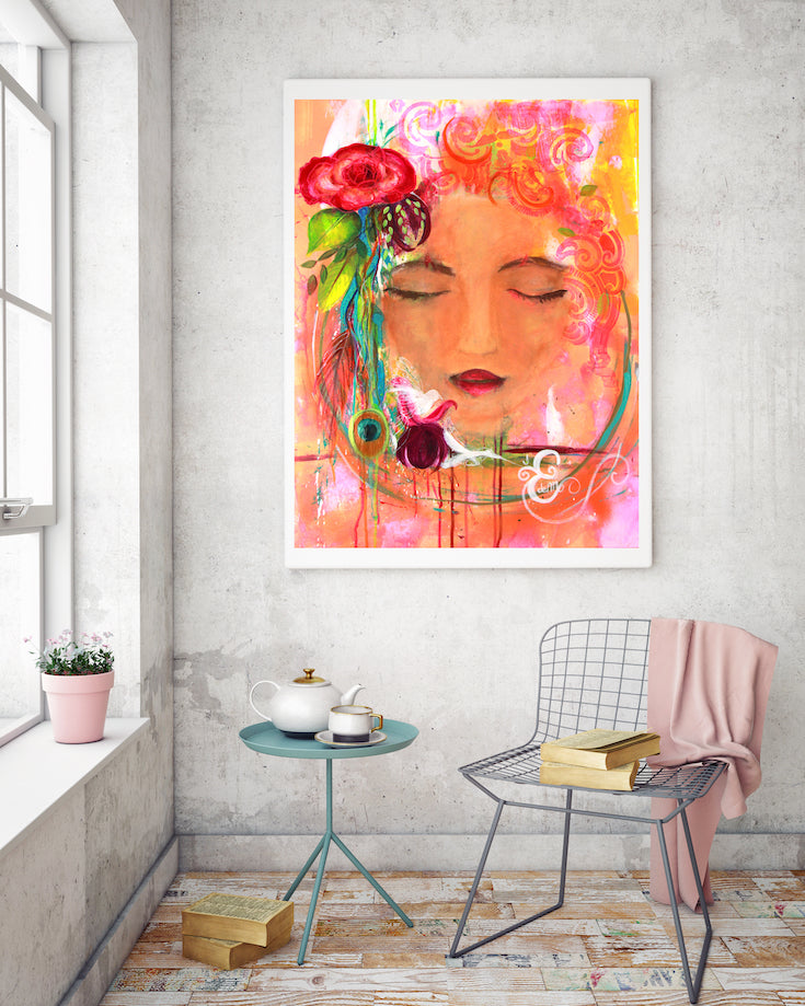 Woman, dream, meditation, pink, orange, rose, flower, fleur, plume, feather, paon, peacok, femme, turquoise, teal, yellow, jaune, orange, edemota, edwidge de mota, vibrante colors, couleurs vives, joy, joie
