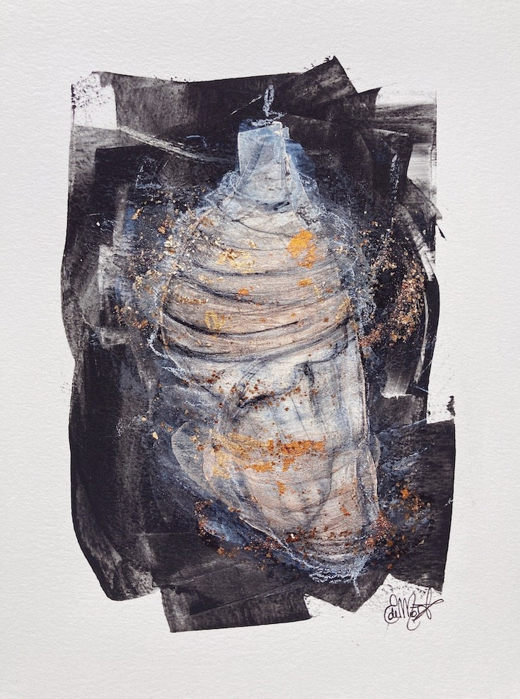 Chrysalide, Chrysalis, mixed media art, painting, gold, golden leaves, butterfly, papillon, black and white, Sacred art, wiccan art, witch art, totem, Edemota, Edwidge De Mota